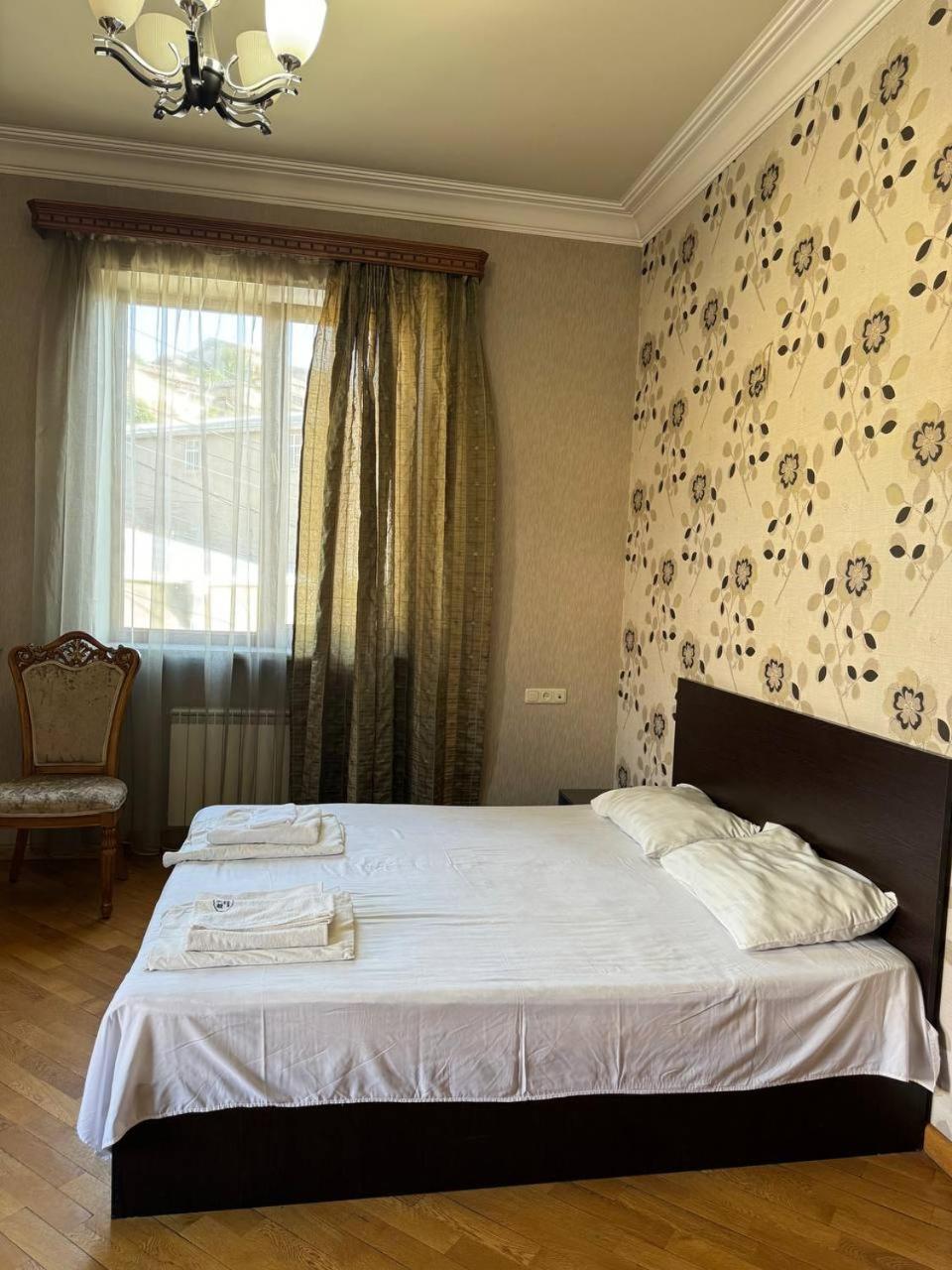 Centre Hotel-Hostel Yerevan Exterior photo