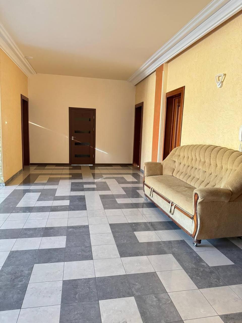 Centre Hotel-Hostel Yerevan Exterior photo